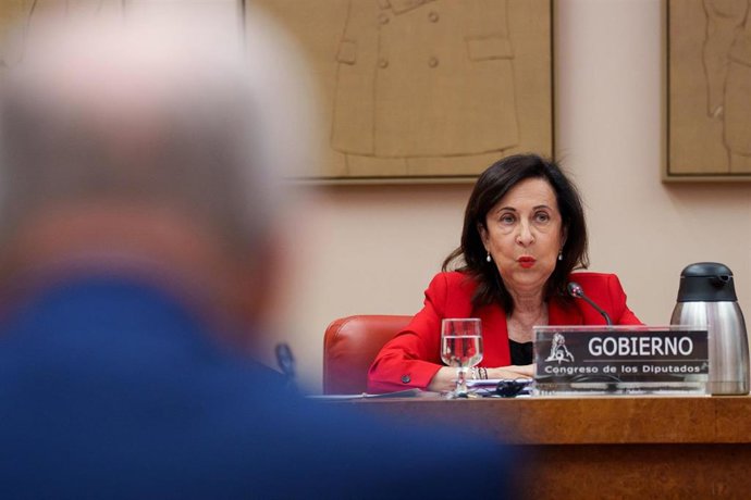 La ministra de Defensa, Margarita Robles, comparece en la Comisión de Defensa, en el Congreso de los Diputados, a 30 de junio de 2025, en Madrid (España). 