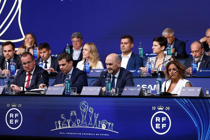 Rafael Louzan, President of the Royal Spanish Football Federation, Beatriz Alvarez, President of the Liga F and Alvaro de Miguel attend during the Ordinary General Assembly of the RFEF at Ciudad del Futbol on June 30, 2025, in Las Rozas, Madrid, Spain.