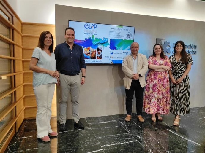 El delegado de Cultura de la Diputación de Córdoba, Gabriel Duque, en la presentación de la XXXVIII edición de la Escuela Libre de Artes Plásticas de Priego.