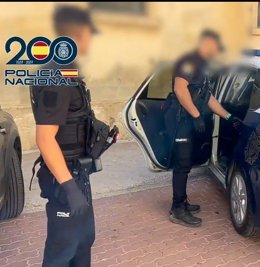 Detenido un joven en Valladolid por amenazar a otro con un cuchillo de grandes dimensiones.