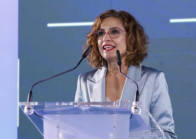 La vicepresidenta primera del Gobierno y ministra de Hacienda, María Jesús Montero