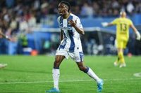 El centrocampista Yvan Neyou y el lateral Kiko Femenía fichan por el Getafe