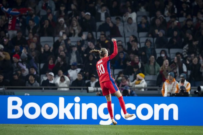 Archivo - 30 July 2023, New Zealand, Auckland: Norway's Caroline Graham Hansen celebrates her goal during the FIFA Women's World Cup 2023 Group A soccer match between Philippines and  Norway at Eden Park Stadium. Photo: Ira L. Black/ZUMA Press Wire/dpa