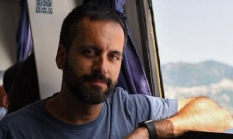 Tener un toldo verde es como poner un radiador en la ventana, según Jordi Martí, arquitecto: qué hacer para evitarlo