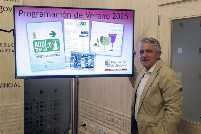 El diputado de Cultura de Segovia, José María Bravo, en la presentación de las actividades culturales para el verano en Segovia.