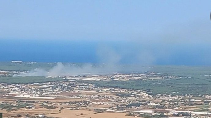 Incendio en la zona del carril Ruperto en Conil.