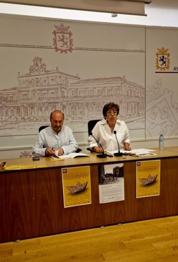 La concejala de Acción y Promoción Cultural de León, Elena Aguado, en la presentación del Festival de Verano 'León, Cuna del Parlamentarismo'.