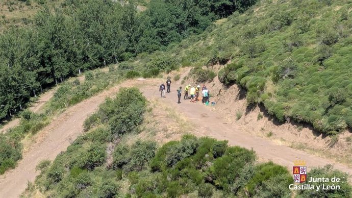 Rescatada una mujer de 63 años indispuesta en una pista cerca de Llamazares (León)