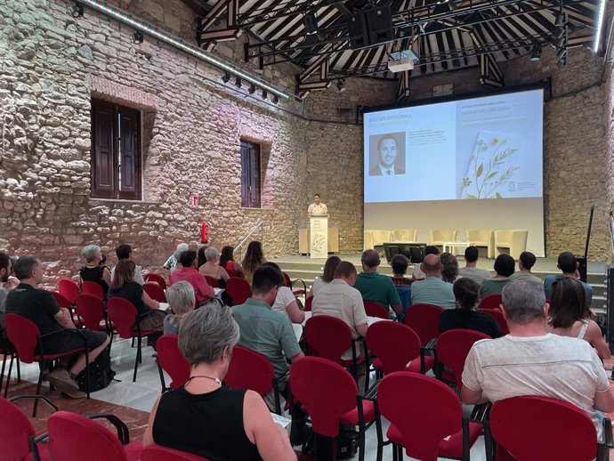 Arabako Lautadako Biosfera Erreserbaren izendapenari buruz hausnartu dute lurraldeko eragileek Gasteizen