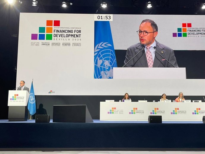 Espot durante su intervención