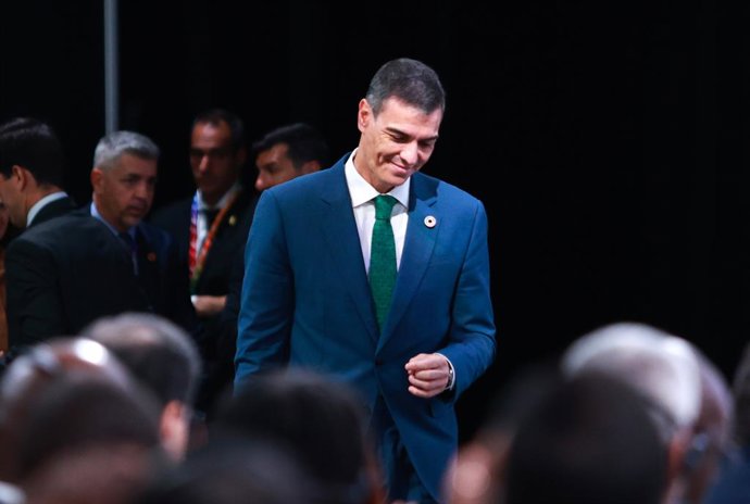 O Presidente do Governo, Pedro Sánchez, discursa no evento "Investindo na solidariedade global: uma nova visão da cooperação para o desenvolvimento". Em 01 de julho de 2025, em Sevilha (Andaluzia, Espanha). Segundo dia da IV Conferência Internacional