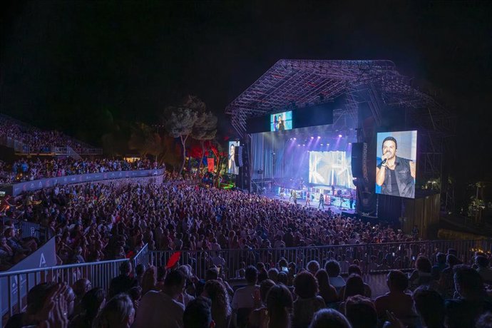 Archivo - Festival Cueva de Nerja en una imagen de archivo