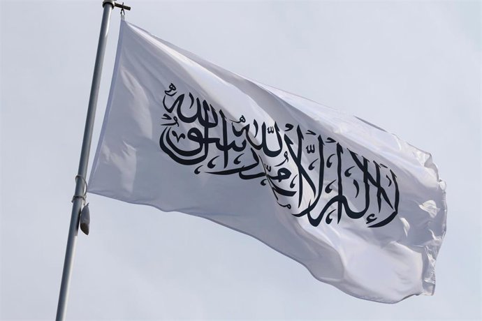 Bandera del Estado Islámico de Afganistán, bajo control de los talibán.