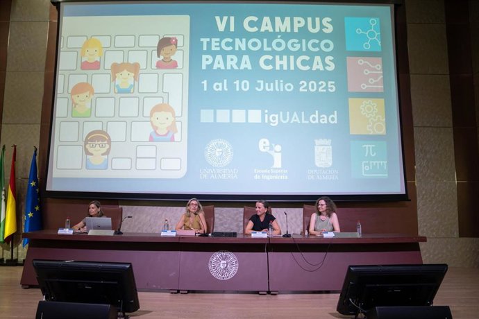 VI Campus Tecnológico para Chicas de la UAL.