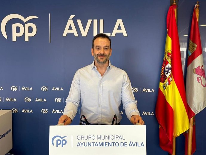 El portavoz del grupo popular en el Ayuntamiento de Ávila, Jorge Pato.