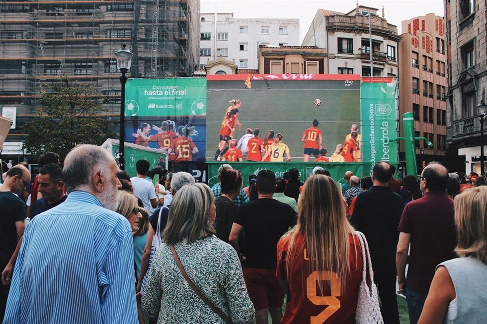 Imagen de una 'fan zone' de Iberdrola durante el Mundial Femenino de Fútbol de 2023