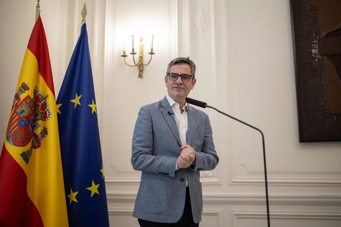 El ministro de la Presidencia, Justicia y Relaciones con las Cortes, Félix Bolaños, ofrece una rueda de prensa con motivo de las solicitudes recibidas de las Becas SERÉ, en el Palacio de Parcent, a 28 de junio de 2025, en Madrid (España).