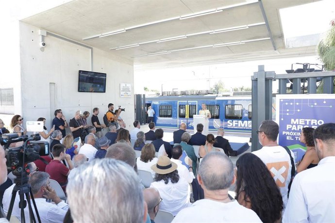 La presidenta del Govern, Marga Prohens, en la inauguración de la línea de metro hasta el ParcBit.