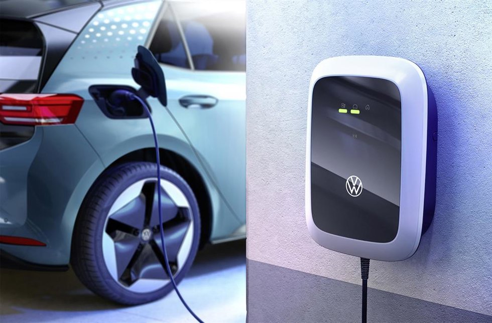 Archivo - Imagen de un modelo eléctrico cargándose.
