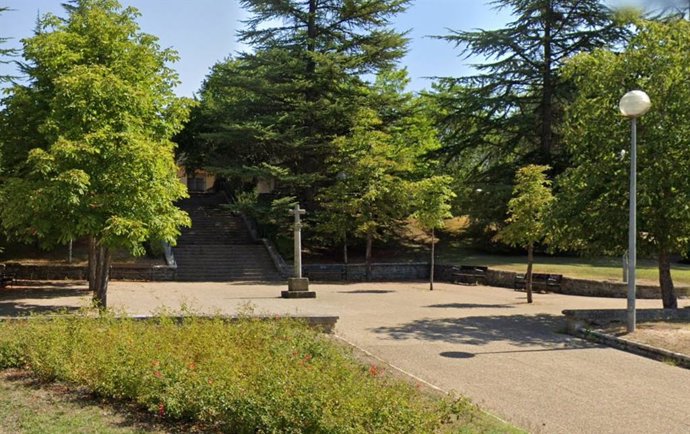 La instalación de este ascensor tiene como objetivo mejorar la accesibilidad