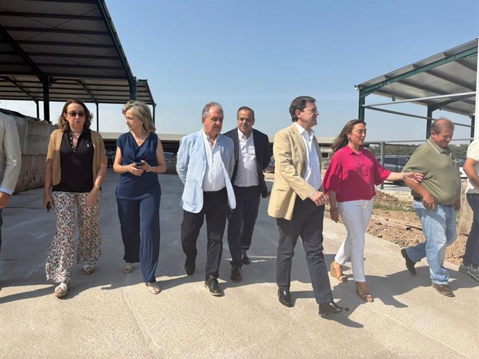 Visita De Alfonso Fernández Mañueco A La Finca El Pandio, En Quintana Del Puente (Palencia).