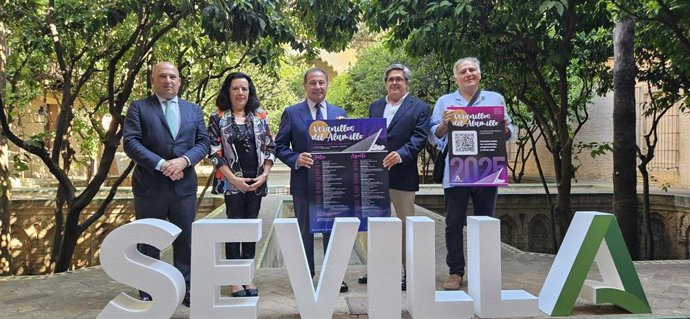 El delegado del Gobierno de la Junta en Sevilla, Ricado Sánchez, asiste a la presentación de la programación de 'Los Veranillos del Alamillo'. 