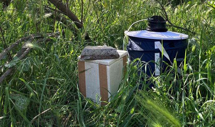 Trampas para la captura de mosquitos vectores del virus del Nilo Occidental (VNO).
