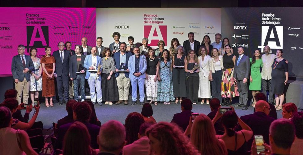 Los ganadores se han dado a conocer en una ceremonia de entrega en Casa América a la que han acudido una amplia representación de personalidades de la cultura, la política, la economía, la sociedad y la diplomacia.