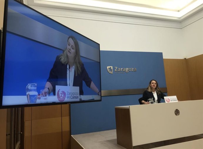 La portavoz del grupo municipal de ZeC en el Ayuntamiento de Zaragoza, Elena Tomás
