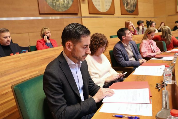 El portaveu del PSPV en la Diputació de València i secretari general provincial, Carlos Fernández Bielsa