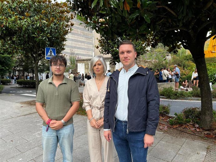 PSdeG denuncia la "nula política de vivienda del PP" ante las "colas de la vergüenza" de estudiantes que buscan piso