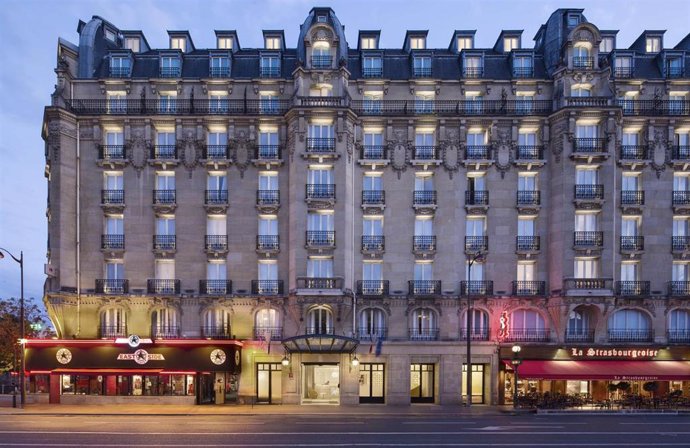 Archivo - Fachada del hotel Paris Gare de L'Est.
