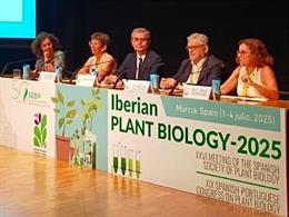Ceremonia de apertura del Congreso Iberico de Plantas 2025, que se celebra en el Auditorio y Centro de Congresos de Murci