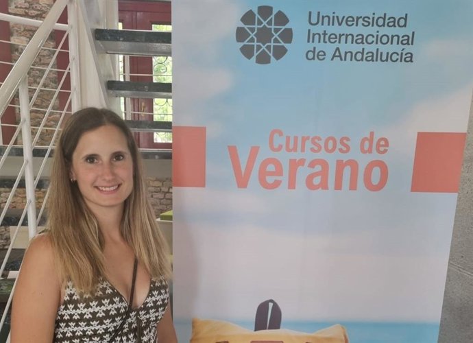 La doctora en Ciencias de la Educación, Andrea Cívico, dirige el Curso de Verano de la UNIA 'IA en educación: repensando el diseño, desarrollo, innovación, investigación y evaluación de los procesos formativos y los contenidos didácticos'