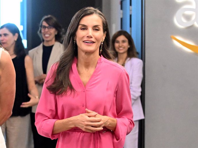 La reina Letizia llega a la reunión del Patronato de la “Fundación FAD Juventud”