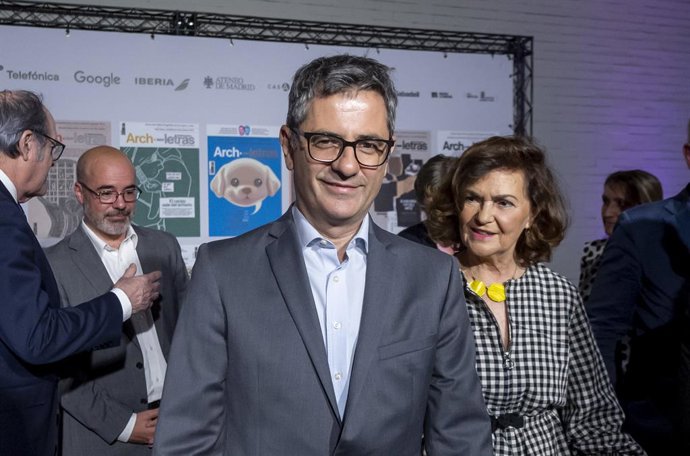 El ministro de la Presidencia, Justicia y Relaciones con las Cortes, Félix Bolaños, y la presidenta del Consejo de Estado, Carmen Calvo,, a 1 de julio de 2025, en Madrid (España