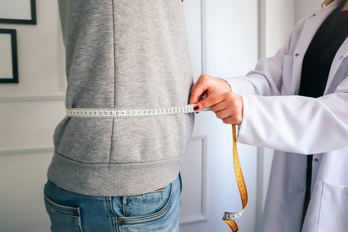 Qué pasa con la grasa cuando adelgazas: el dato que muchos desconocen (y tiene que ver con los pulmones)