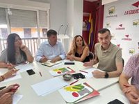 Maillo (IU) denuncia un "plan perverso" de Moreno para desmantelar la sanidad pública incentivando a compañías privadas