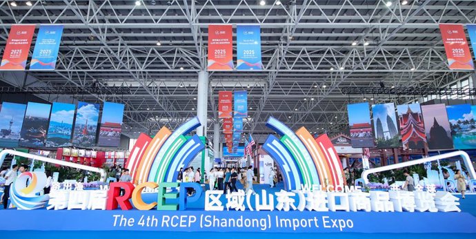 E27b063d686b4bf58d760b8f2b1666f7