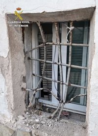 La Guardia Civil detiene en Jumilla (Murcia) a una mujer por robar en dos casas donde residían ocho jornaleros