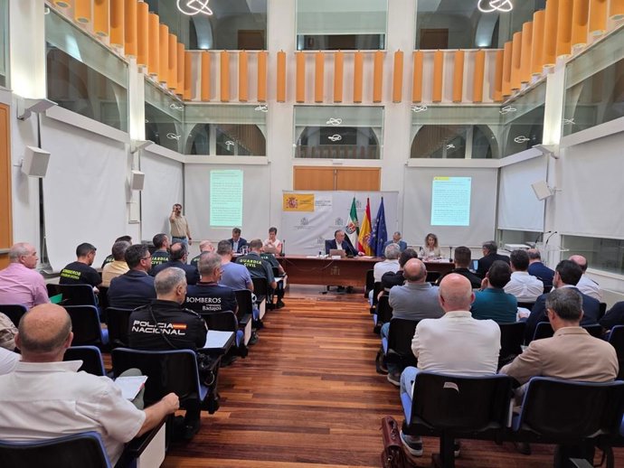 Reunión en Badajoz entre administraciones y organismos para coordinar las actuaciones frente a los incendios forestales