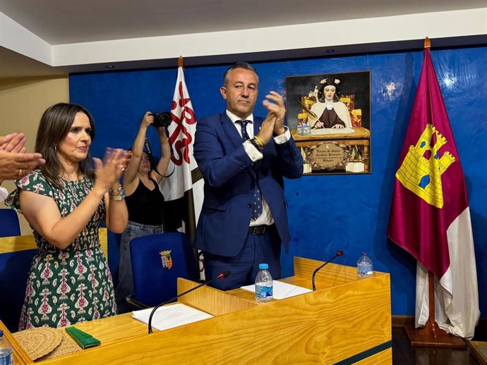 Adrián Fernández vuelve a la Alcaldía de Malagón al prosperar la moción de censura registrada con apoyo de exconcejal del PSOE.