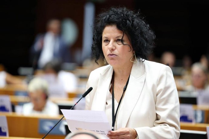 La directora general de Relaciones Institucionales y con el Parlamento, Xesca Ramis.