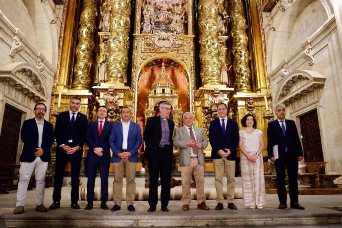 Presentación del proyecto de las obras de conservación de los retablos de la iglesia de la Clerecía de Salamanca.