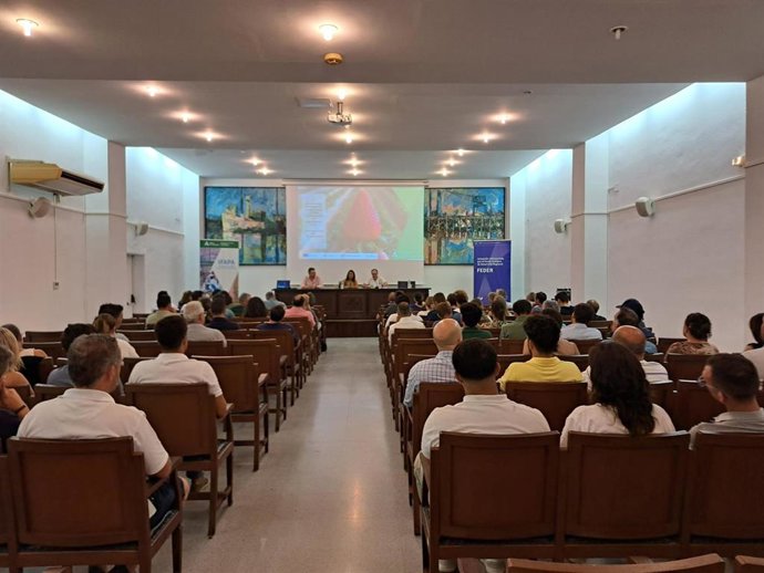 Presentación de resultados de los ensayos del Ifapa de variedades de fresa durante la actual campaña.