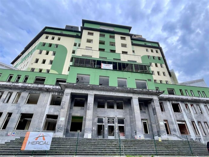 Archivo - Edificio del viejo HUCA.