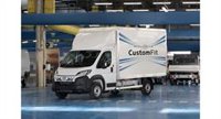 Stellantis Pro One inicia la producción de nuevas versiones de la van grande Cargo Box en Italia