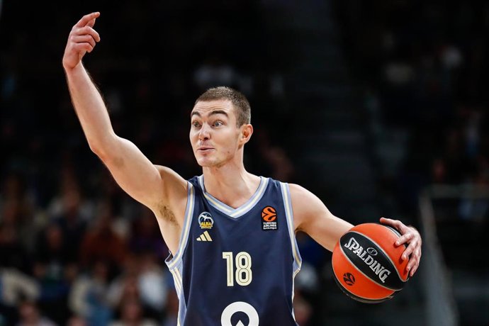 Archivo - Ziga Samar