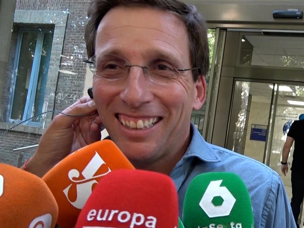 JOSÉ LUIS MARTÍNEZ-ALMEIDA