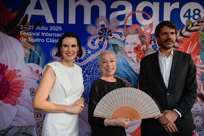 Cristina Hoyos para el tiempo en Almagro al recibir el Corral de Comedias